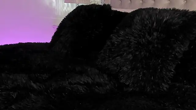 Snapshot of Kev_jenner chatting on 14, 2, 2025 Kev jenner online show from 14, 2, 2025