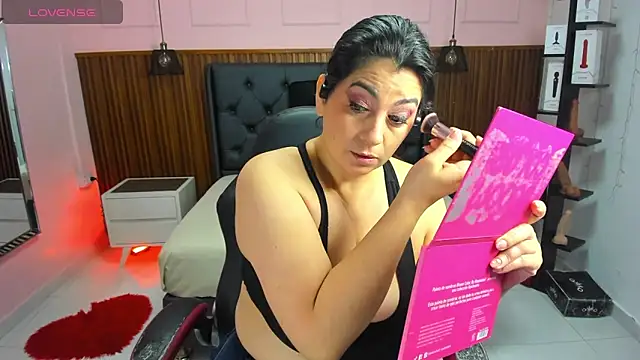 Snapshot of MEYLAGIA chatting on 21, 2, 2026 MEYLAGIA online show from 21, 2, 2026