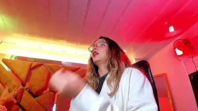 Olivia Fox69 online show from 18, 7, 2026