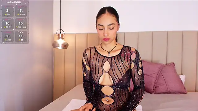 Leamonroe   online show from 22, 3, 2025