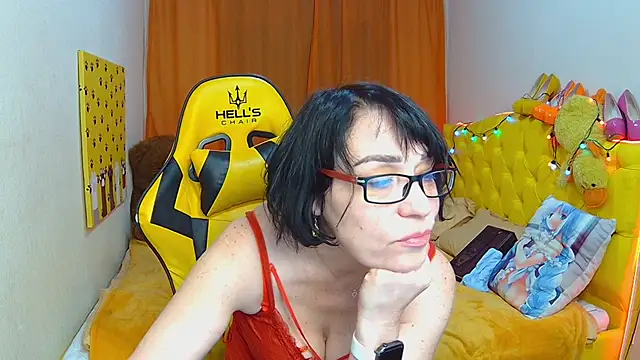 Snapshot of SandraHormas chatting on 23, 2, 2025 SandraHormas online show from 23, 2, 2025