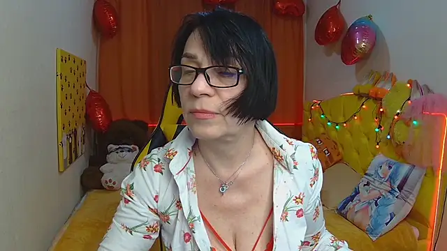Snapshot of SandraHormas chatting on 15, 3, 2025 SandraHormas online show from 15, 3, 2025