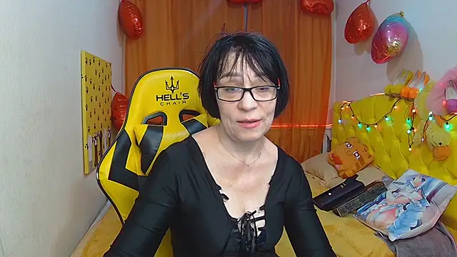 Snapshot of SandraHormas chatting on 19, 3, 2025 SandraHormas online show from 19, 3, 2025