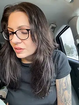 BeautifulMesss online show from 3, 2, 2026