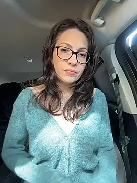 BeautifulMesss online show from 2, 3, 2026