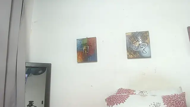 Snapshot of Madeline_Woods chatting on 10, 1, 2026 Madeline Woods online show from 10, 1, 2026