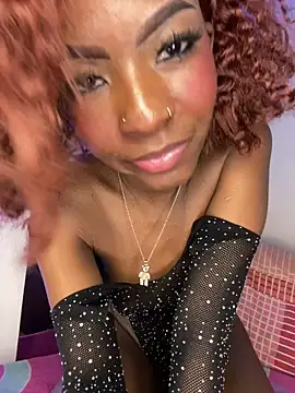 Snapshot of Petite_yisell chatting on 11, 3, 2025 Petite yisell online show from 11, 3, 2025