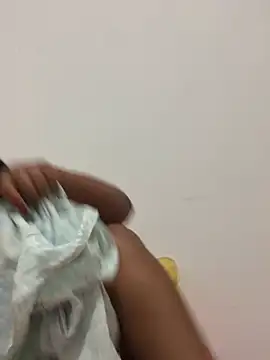 Snapshot of lollitta-33677 chatting on 28, 12, 2024 lollitta-33677 online show from 28, 12, 2024