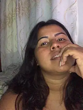 Snapshot of lollitta-33677 chatting on 23, 2, 2025 lollitta-33677 online show from 23, 2, 2025