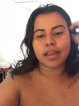 Snapshot of lollitta-33677 chatting on 2, 3, 2025 lollitta-33677 online show from 2, 3, 2025