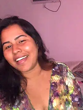 Snapshot of lollitta-33677 chatting on 9, 3, 2025 lollitta-33677 online show from 9, 3, 2025