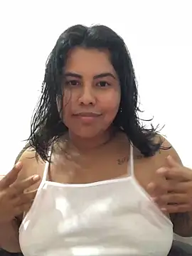 Snapshot of lollitta-33677 chatting on 7, 11, 2025 lollitta-33677 online show from 7, 11, 2025