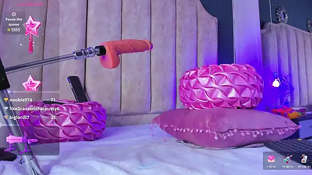 Snapshot of ShanelWest chatting on 4, 2, 2025 ShanelWest online show from 4, 2, 2025