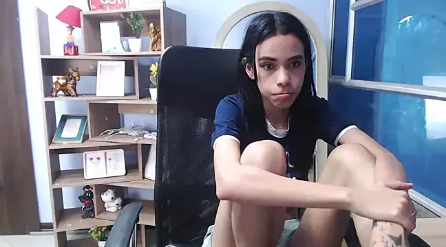 Jasmin Skinny online show from 4, 1, 2025