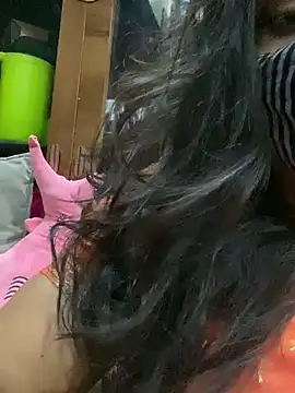 Snapshot of HaaniKaur chatting on 6, 3, 2025 HaaniKaur online show from 6, 3, 2025