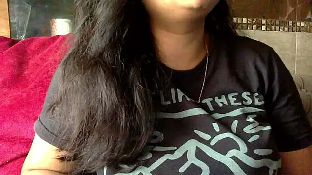 Snapshot of HaaniKaur chatting on 9, 5, 2026 HaaniKaur online show from 9, 5, 2026