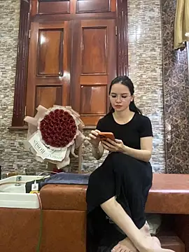 Snapshot of LiLi-Kirix99 chatting on 26, 5, 2026 LiLi-Kirix99 online show from 26, 5, 2026