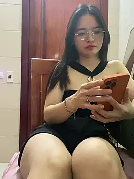 Snapshot of LiLi-Kirix99 chatting on 1, 6, 2026 LiLi-Kirix99 online show from 1, 6, 2026