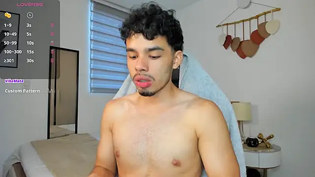 mateoleonee online show from 28, 2, 2025