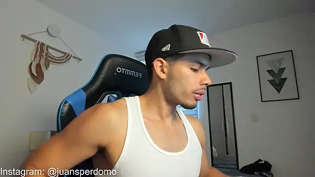 mateoleonee online show from 8, 9, 2025