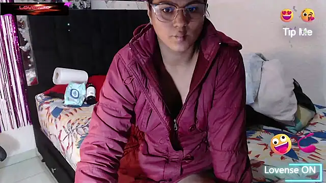 Snapshot of SweetAlmaa chatting on 14, 7, 2026 SweetAlmaa online show from 14, 7, 2026