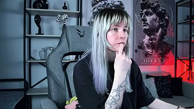 LexiWenford online show from 7, 4, 2026