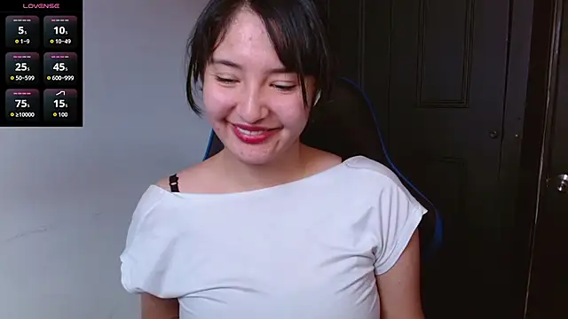 Snapshot of alexaa08 chatting on 24, 7, 2026 alexaa08 online show from 24, 7, 2026
