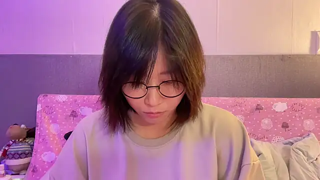 Ashepova000 online show from 4, 12, 2024