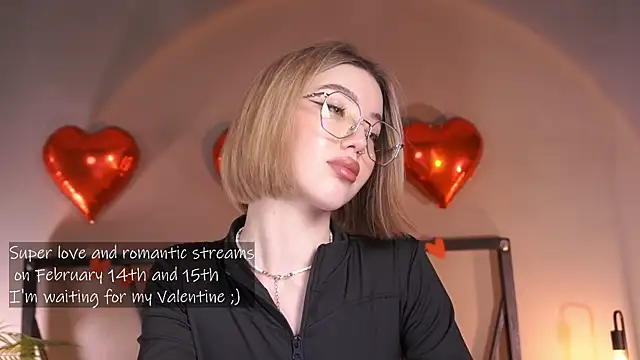 Snapshot of LindaThacker chatting on 13, 2, 2025 LindaThacker online show from 13, 2, 2025