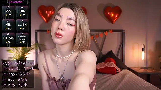 Snapshot of LindaThacker chatting on 14, 2, 2025 LindaThacker online show from 14, 2, 2025