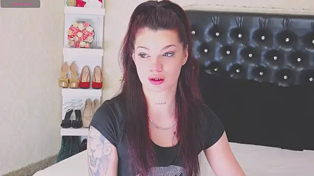 Allisonn223 online show from 29, 3, 2026