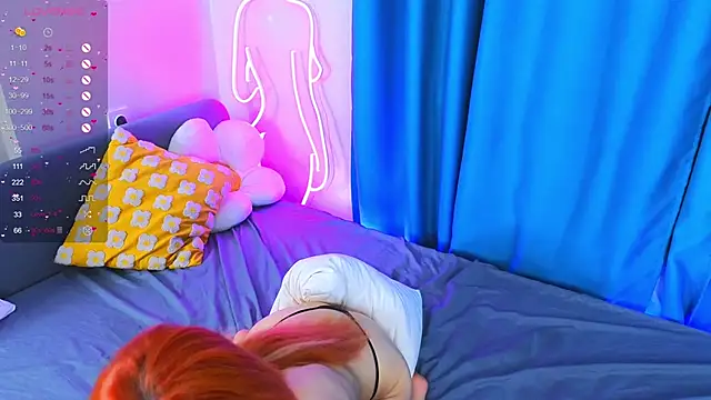 AgataBella online show from 1, 3, 2025