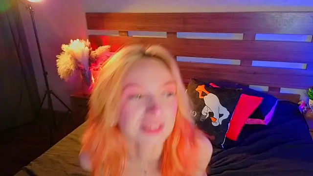 AgataBella online show from 13, 4, 2026