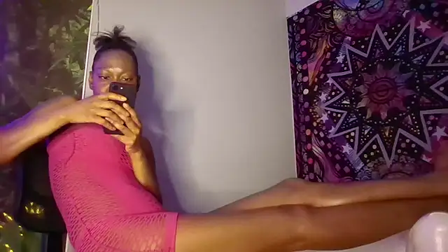 Snapshot of C0ffeecoolatte chatting on 30, 3, 2026 C0ffeecoolatte online show from 30, 3, 2026