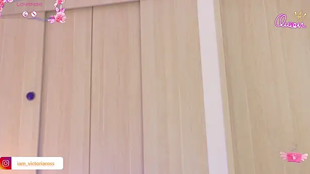 VictoriaRoss1 online show from 13, 3, 2026