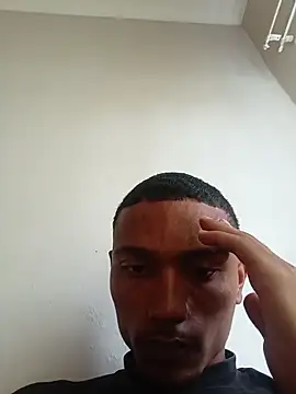 Snapshot of slimmydaddy69 chatting on 13, 3, 2026 slimmydaddy69 online show from 13, 3, 2026