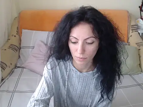 Emmatoo online show from 13, 11, 2025