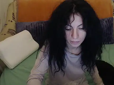 Emmatoo online show from 4, 12, 2025