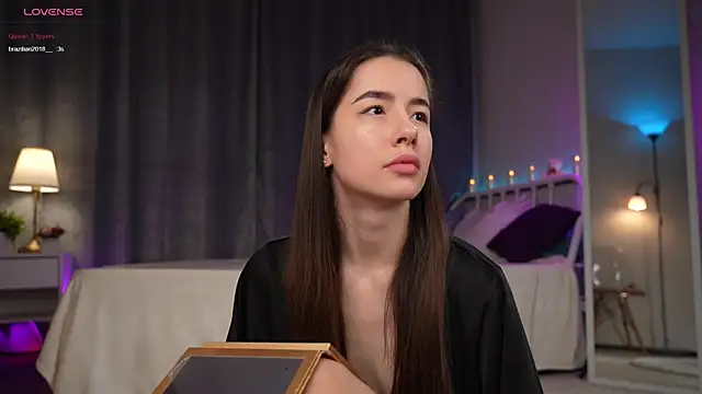 Amely Young online show from 13, 11, 2025