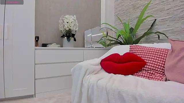 Snapshot of Jessy_Jo chatting on 13, 7, 2026 Jessy Jo online show from 13, 7, 2026