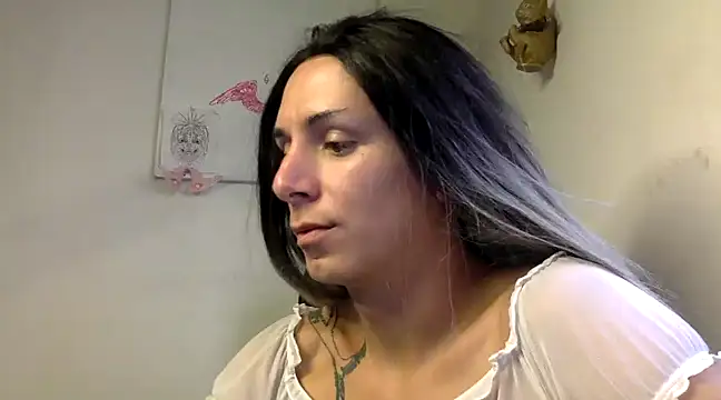 Snapshot of Thematrioshkaoficial24 chatting on 1, 1, 2025 Thematrioshkaoficial24 online show from 1, 1, 2025