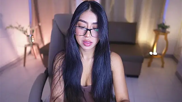 Sara albrecht online show from 20, 3, 2025