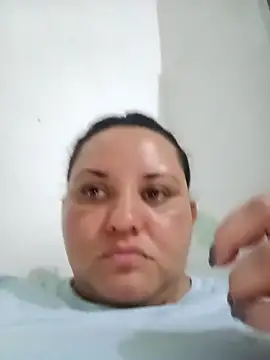 Snapshot of tetasgrandes_karol chatting on 19, 12, 2025 tetasgrandes karol online show from 19, 12, 2025