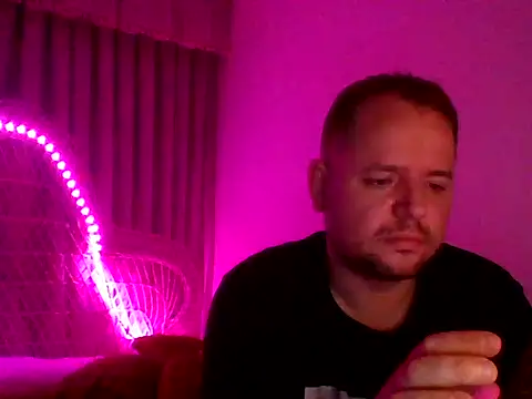 lobito1997 online show from 12, 3, 2025