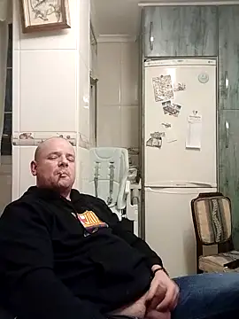 lobito1997 online show from 19, 2, 2026