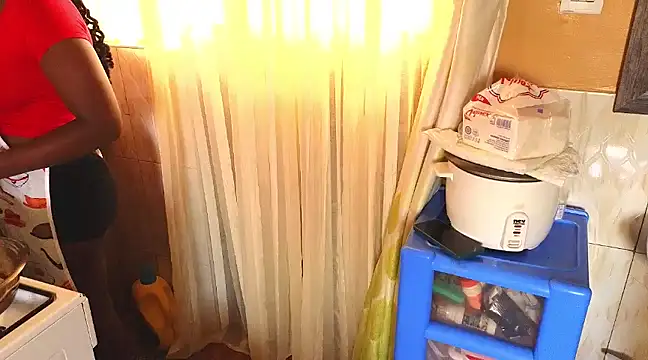 Snapshot of WyvaxxNikkie chatting on 8, 3, 2025 WyvaxxNikkie online show from 8, 3, 2025