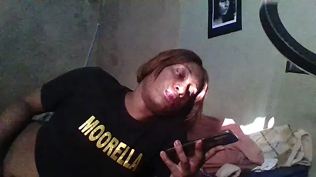 Moorella1 online show from 5, 10, 2025