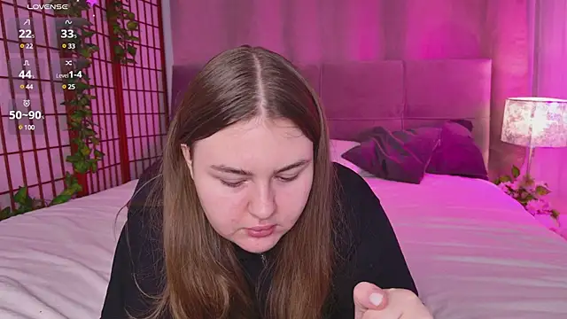 Mia  Peach online show from 21, 2, 2025