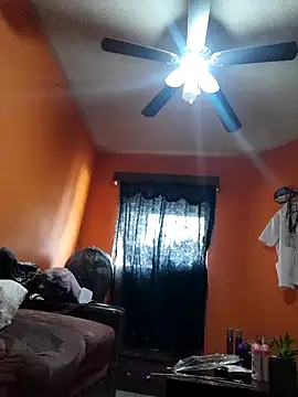 miicheele32 online show from 27, 1, 2025