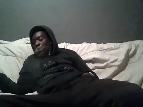 Snapshot of SmallGoodNutts chatting on 6, 2, 2025 SmallGoodNutts online show from 6, 2, 2025